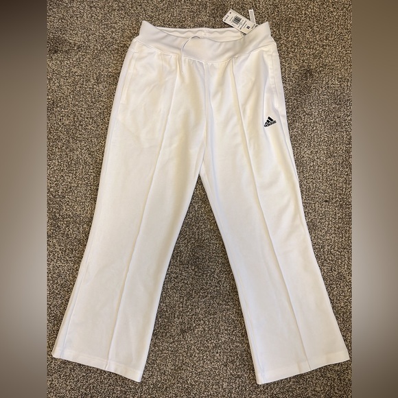 NWT Adidas Pants. Size Medium - Picture 1 of 1